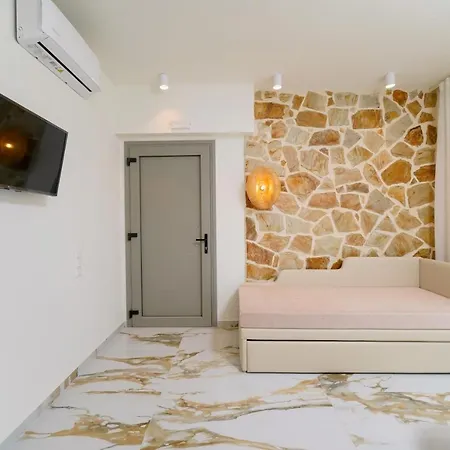 Athina Palace Luxurious Appartments Potos Exterior photo