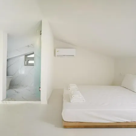 Athina Palace Luxurious Appartments Potos Exterior photo