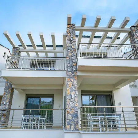 Athina Palace Luxurious Appartments Potos Exterior photo