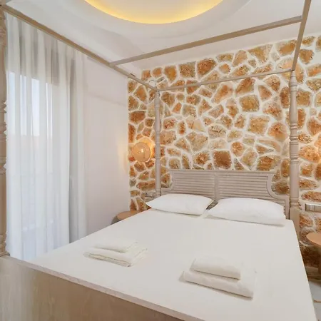 Athina Palace Luxurious Appartments Potos Exterior photo