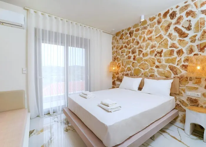 Athina Palace Luxurious Appartments